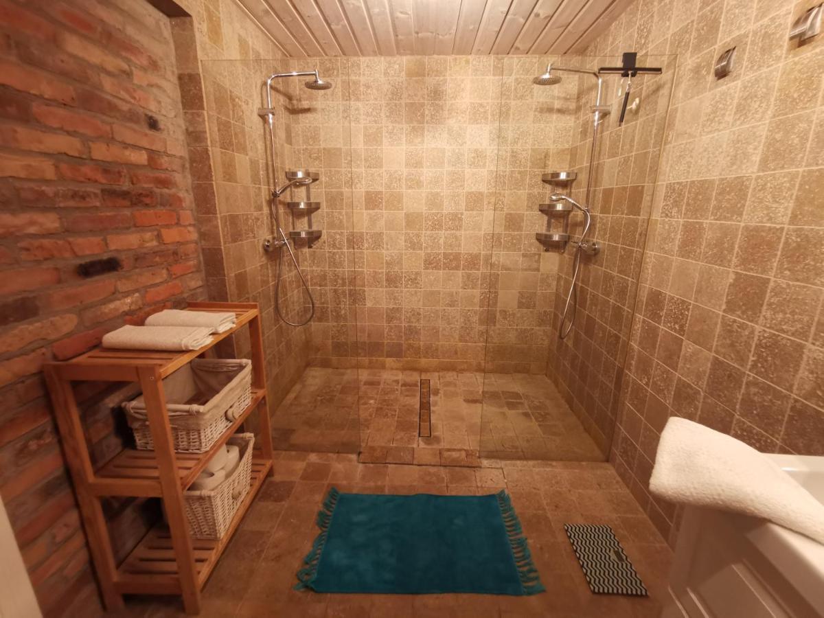 House Of Freedom With Sea View Sauna And Jacuzzi Oslonino 外观 照片