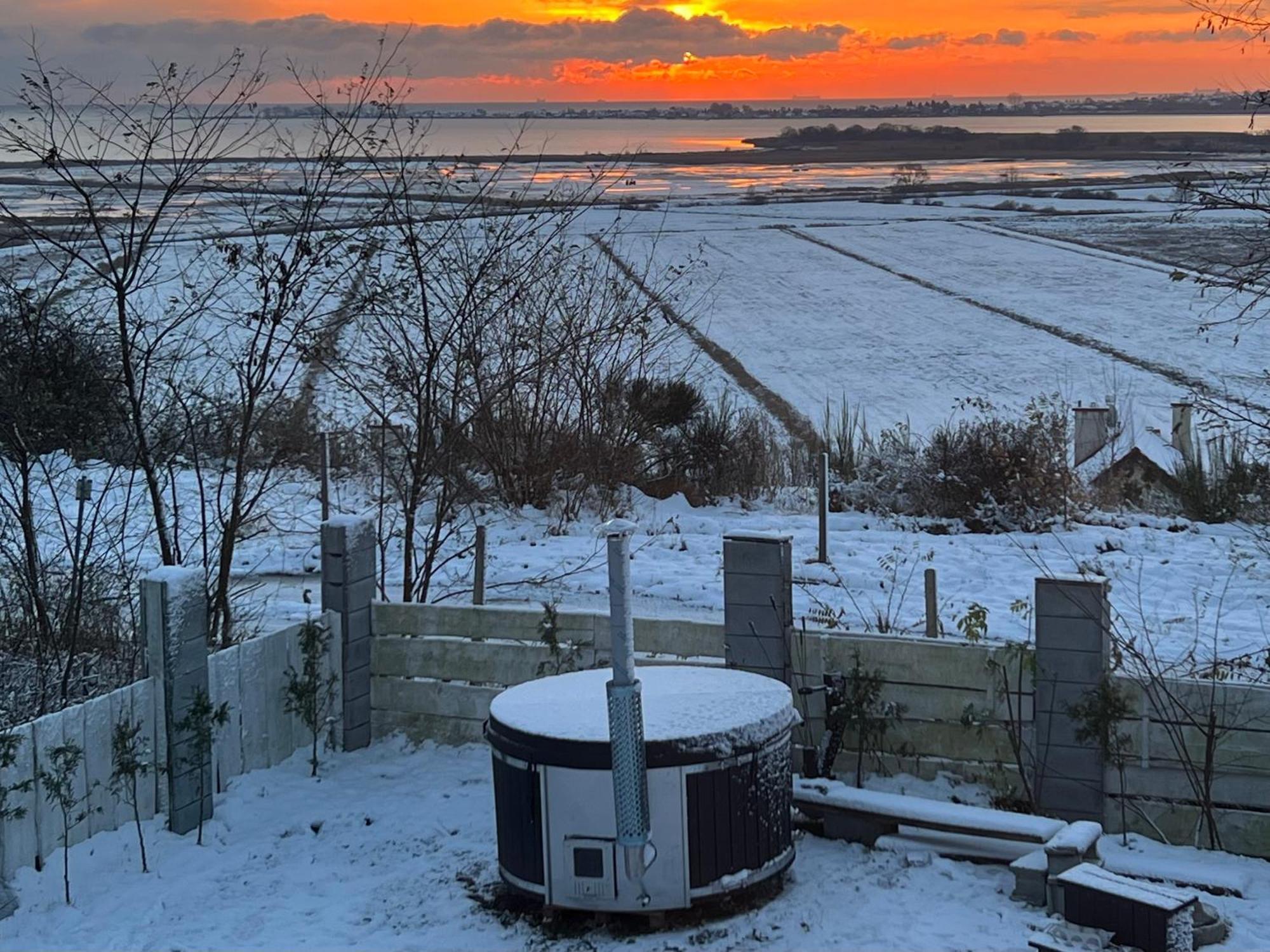 House Of Freedom With Sea View Sauna And Jacuzzi Oslonino 外观 照片